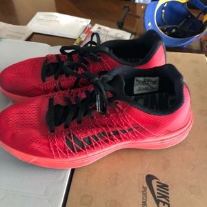 Women’s size 9 shoes